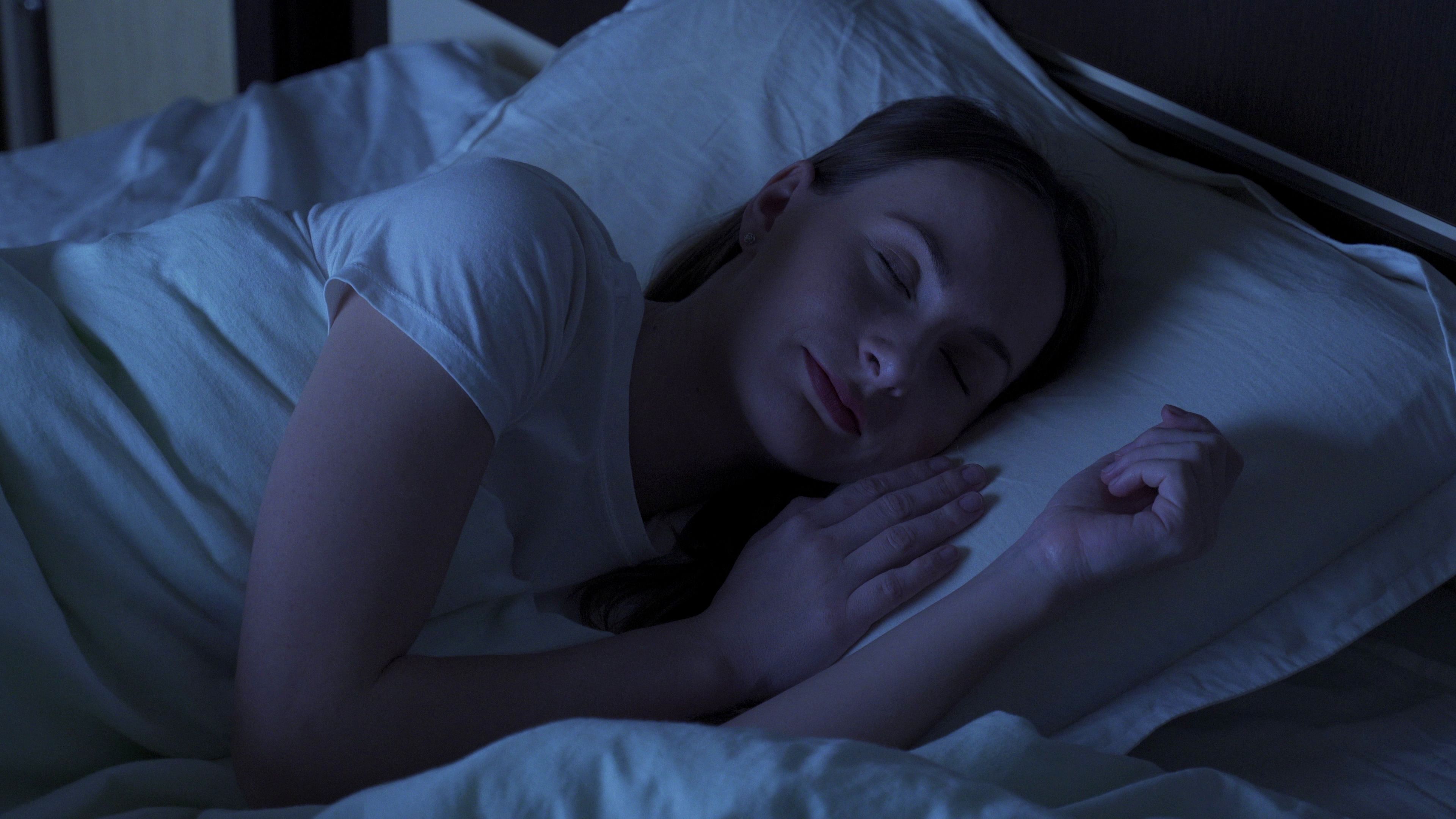 Découvrez comment identifier vos besoins de confort nocturne pour un sommeil réparateur et un bien-être optimal.