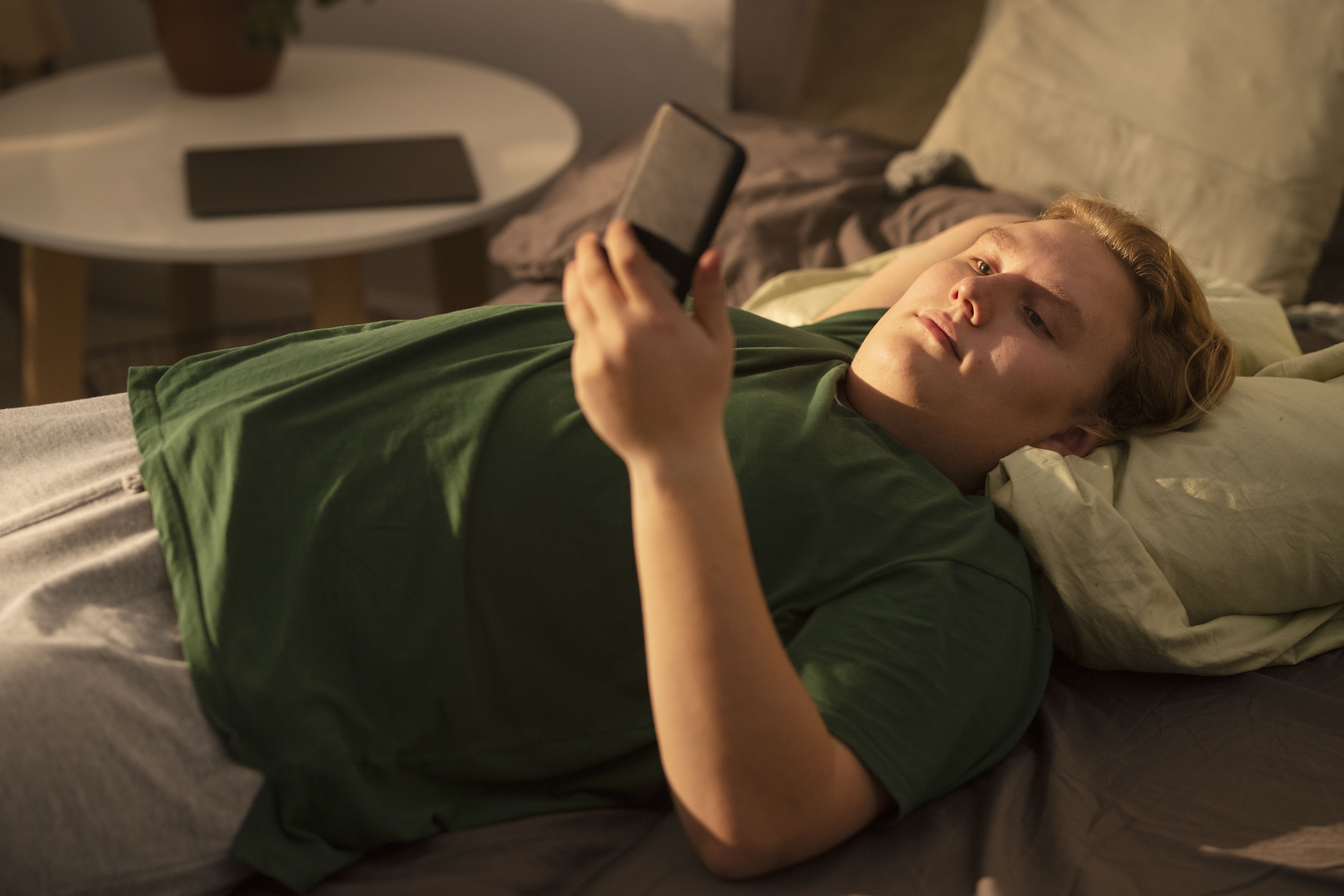 Découvrez des conseils pour retrouver un équilibre dans un monde en mouvement : méditation, gestion du temps et bien-être.